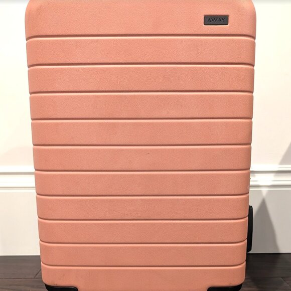 Away Luggage Combo: The Bigger Carry-On + The Overnight Bag (both in Clay Pink) - Picture 3 of 14